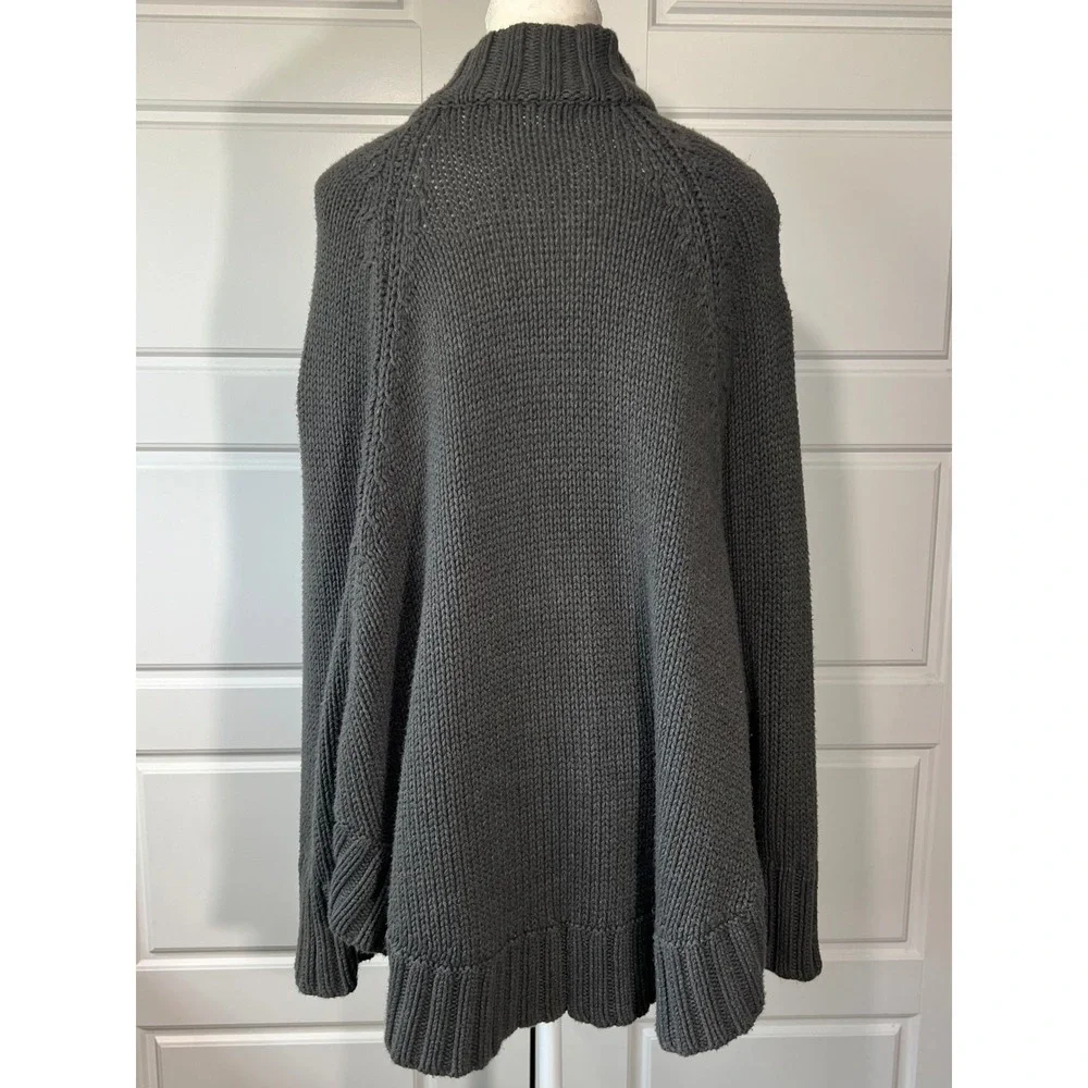 Michael Kors Gray Knit‎ Toggle Closure Poncho Cape Sweater Large